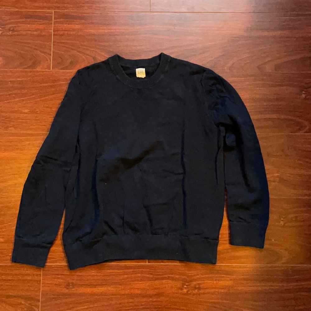 Men’s Navy Gap Sweater